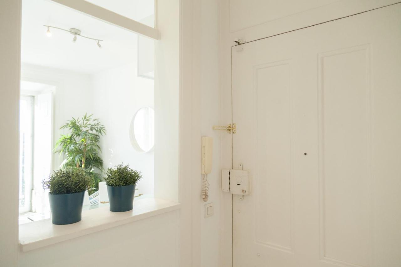 Flh Madragoa Fresh Design Apartment Lisbon Bagian luar foto