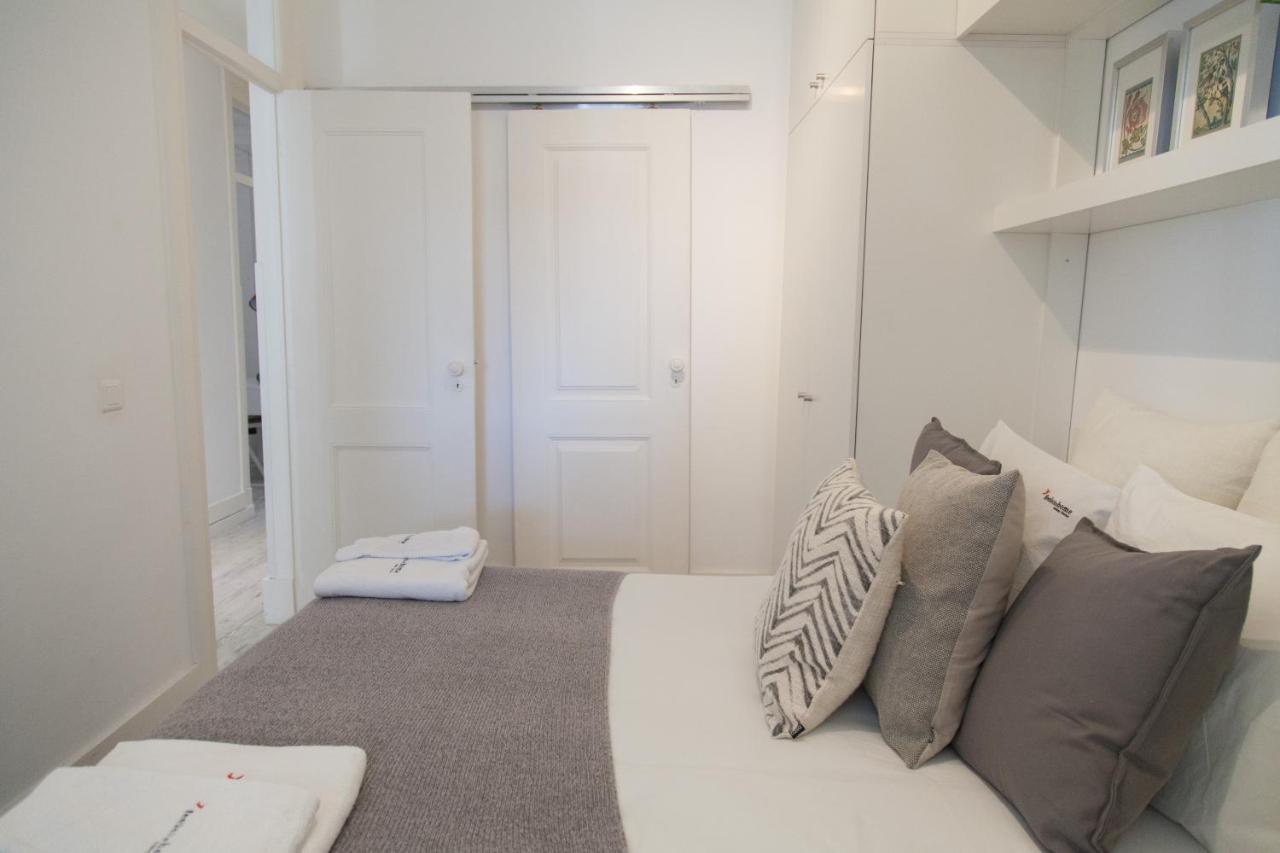 Flh Madragoa Fresh Design Apartment Lisbon Bagian luar foto
